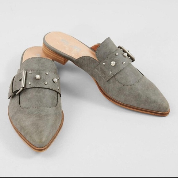 Mi.iM Shoes - Mi.iM Buckle Pearl Backless Loafers